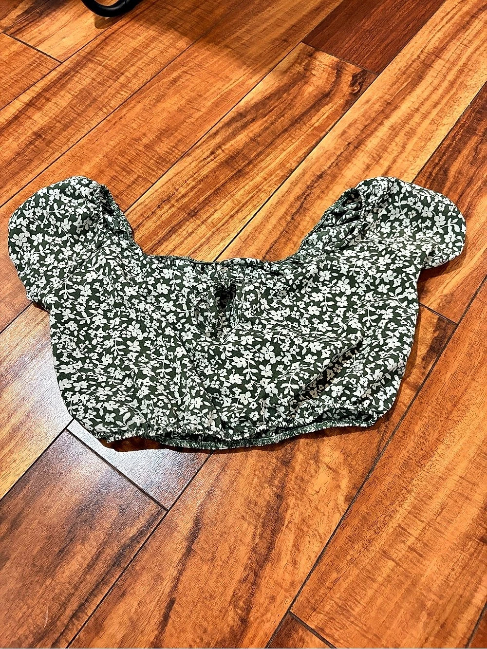 Lulus Emmalyn Green Floral Print Tie-Front Crop Top Tie-Front Crop Top